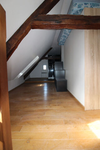  Appartement à louer 2 pièces 67 m²
