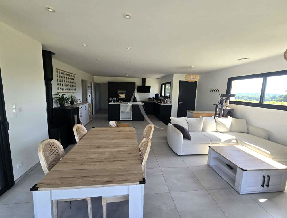 Location Maison Maison contemporaine 2021 avec piscine et grand terrain Toujouse