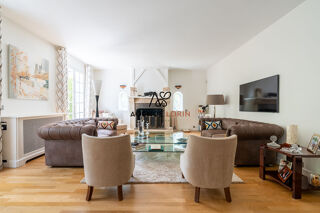  Maison à vendre 8 pièces 207 m²