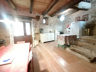  Maison  vendre 6 pices 191 m