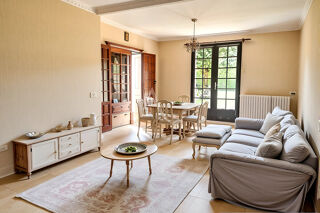  Maison  vendre 8 pices 146 m