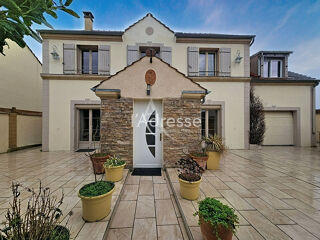  Maison � vendre 7 pi�ces 163 m�