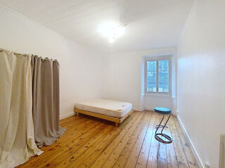  Immeuble à vendre 10 pièces 203 m²