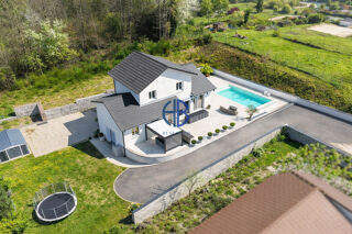  Maison � vendre 6 pi�ces 190 m�