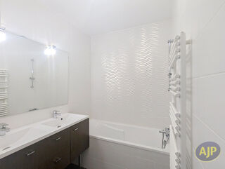  Appartement à vendre 4 pièces 82 m²