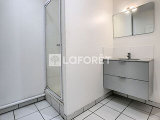  Appartement à louer 2 pièces 55 m²
