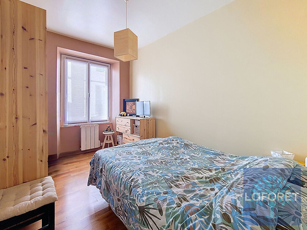 Vente Appartement 2 pièces en Hyper centre d'Etampes  avec Balcon Etampes