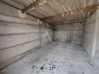  Parking / Garage � vendre 15 m� Orsay