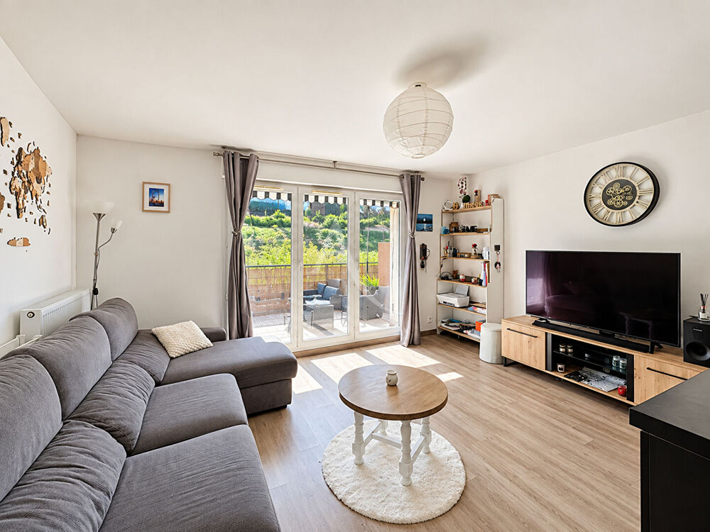 Vente Appartement Coup de coeur ! Appartement situé à Villenoy, à 5 minutes à pieds de la gare de Meaux, 3 pièces, balcon sans vis à vis et au cal Villenoy