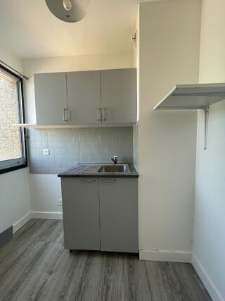  Appartement à louer 1 pièce 35 m²