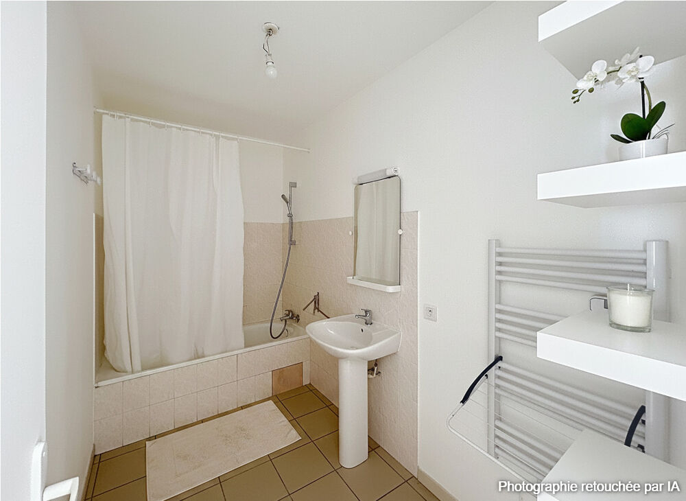 Vente Appartement COURTHEZON - Appt T3, lumineux, avec cave et parking privé Courthezon