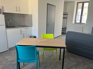  Appartement à louer 1 pièce 28 m²