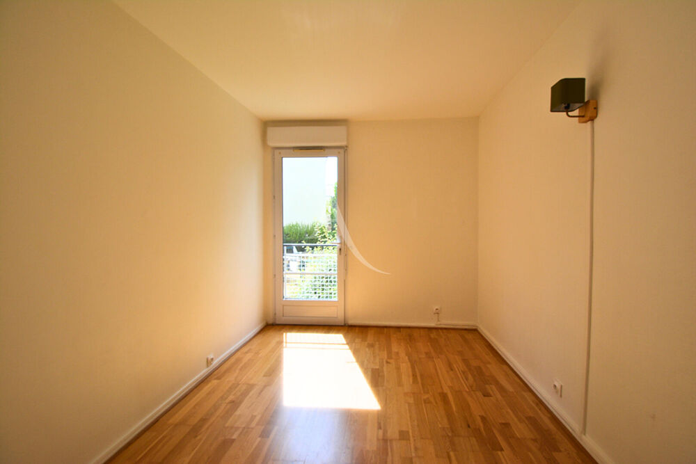 Vente Appartement Appartement Sceaux 4 pièce(s) 63.92 m2 Sceaux