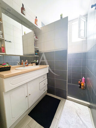  Maison à vendre 10 pièces 179 m²
