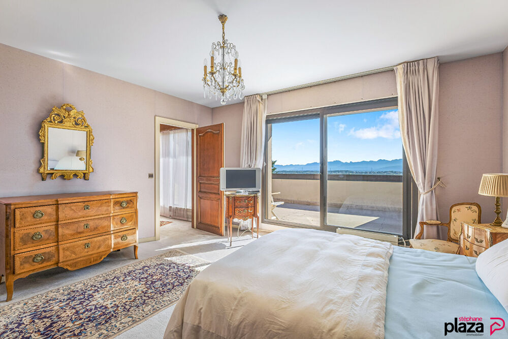  vendre  Maison Divonne-les-Bains (01220)