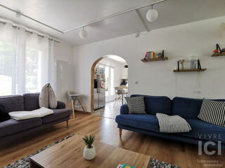  Maison à louer 6 pièces 160 m²