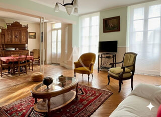  Maison à vendre 7 pièces 180 m²