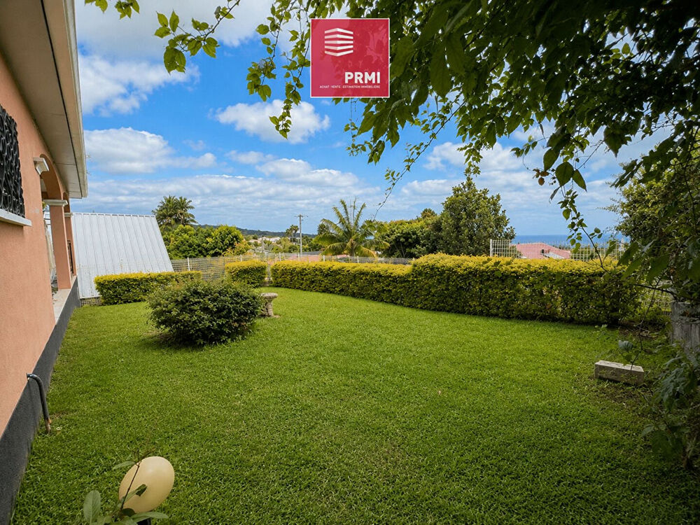 Maison T4 de 125 m² avec jardin - Centre du Tampon