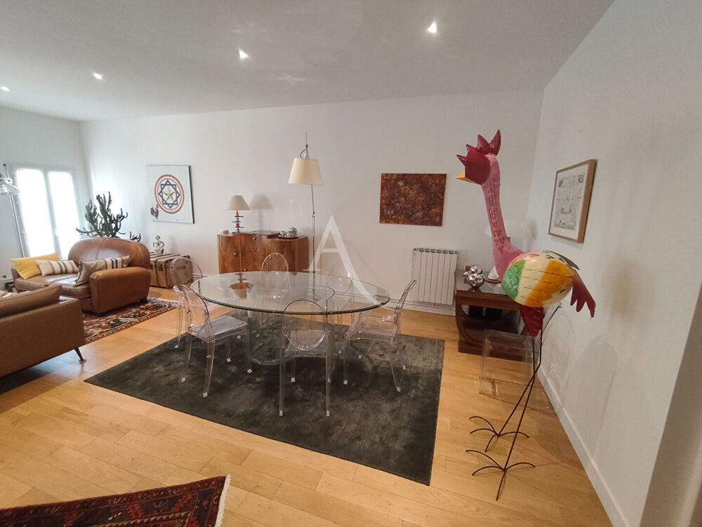RARE - Hyper centre - Rochefort - Appartement avec ascenseur.
