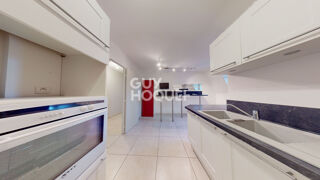  Appartement à louer 3 pièces 85 m²