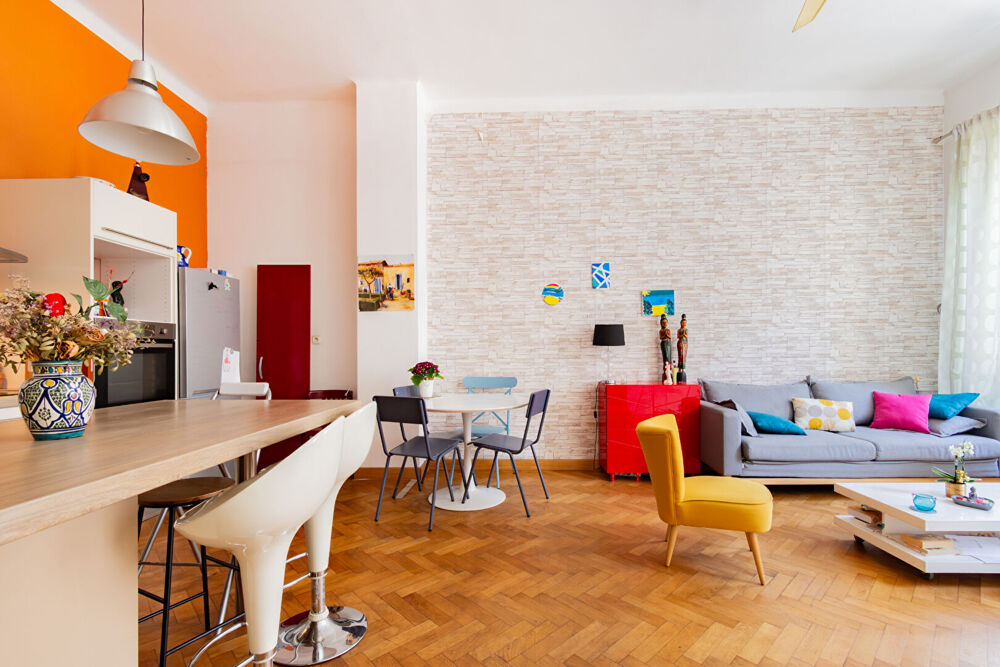 Vente Appartement Joli T3 dans un bel immeuble ancien avec ascenseur Marseille 2