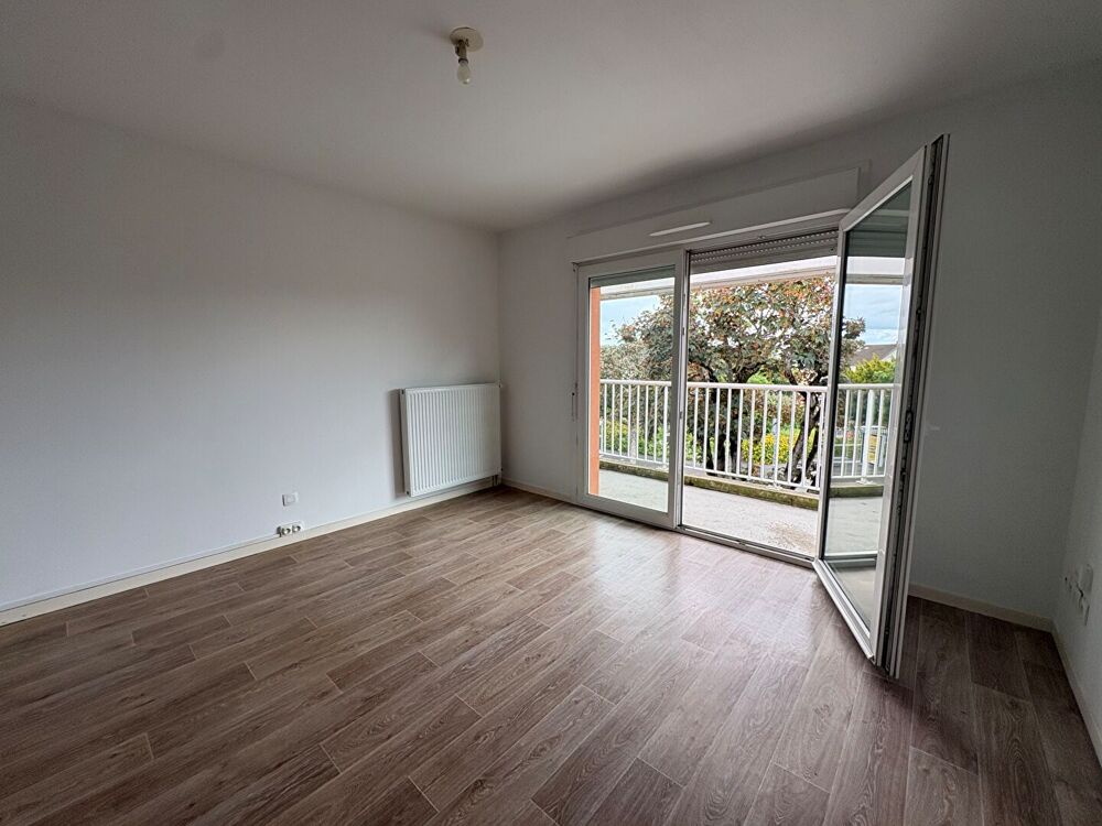 Vente Appartement À VENDRE ? Charmant 2 pièces avec balcon, parking et cave ? Caen secteur Villey-Desmeserets / Boulevard Leroy Caen