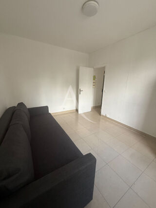 Appartement à louer 1 pièce 22 m²