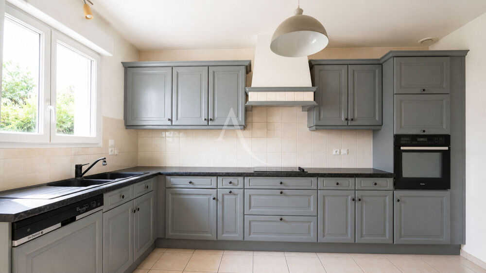 Vente Maison Maison Veigy Foncenex 5 pièce(s) 131.29 m2 Veigy foncenex