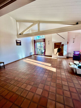  Maison � vendre 6 pi�ces 195 m�