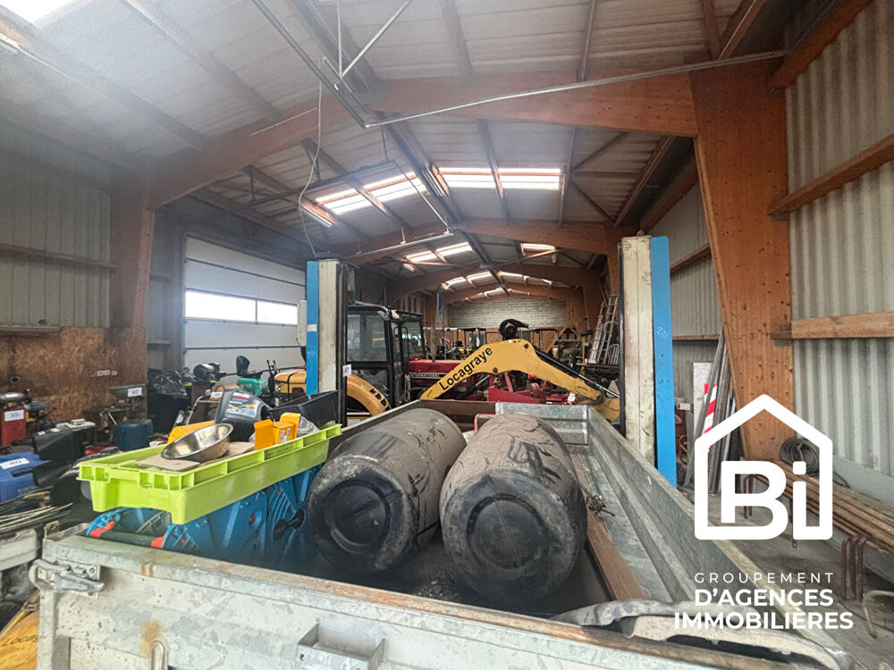   Local commercial de 300 m² forte visibilité sur axe passant Graye sur mer