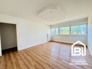  Appartement  vendre 2 pices 55 m