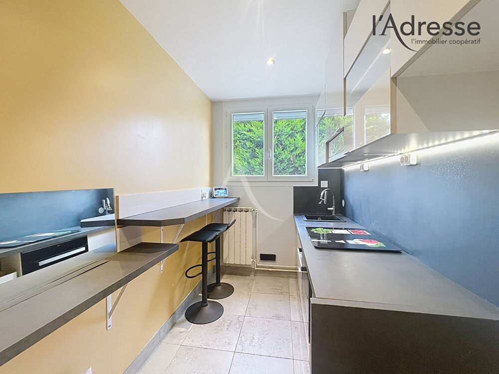 Location Appartement Appartement 2/3 pièces -  49 m² - Rueil-Malmaison (Boulevard National) - parking - cave Rueil malmaison
