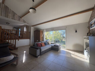  Maison à louer 5 pièces 128 m²