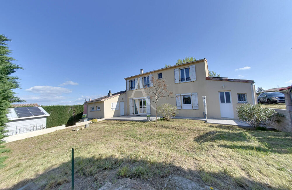 Maison Negrepelisse proche village 8 pièce(s) 170 m2