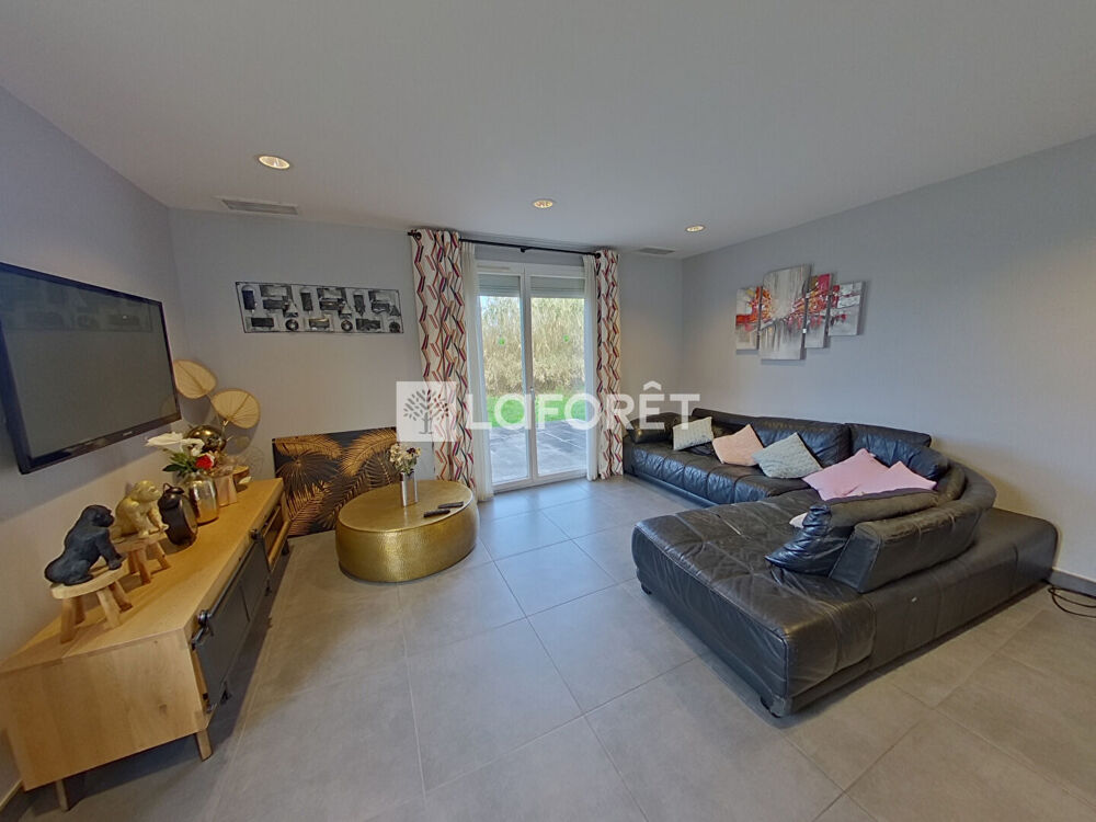 Vente Maison Bompas,  Villa 4 faces de plain-pied , piscine Bompas