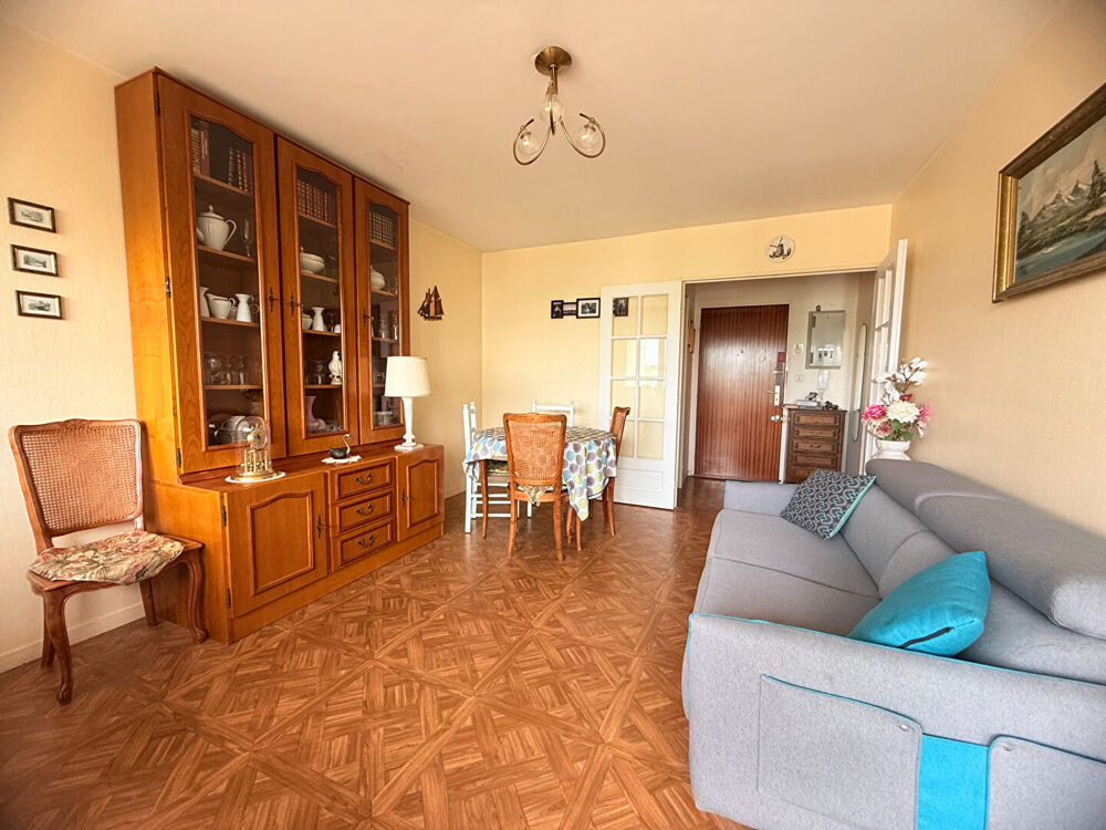 Vente Appartement Appartement deux pièces de 50m² avec balcon, square des anciennes provinces Angers