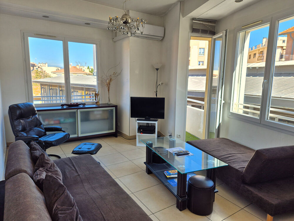 Location Appartement Appartement  Meublé Saint Raphael 3 pièces Saint raphael