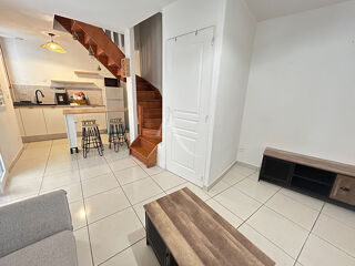  Appartement à louer 2 pièces 36 m²