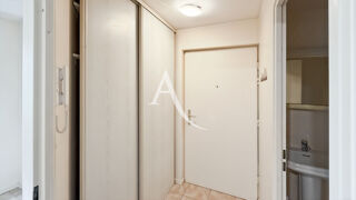  Appartement à louer 1 pièce 30 m²