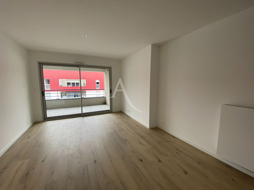 Location Appartement T3 NON MEUBLE - DISPONIBLE AU 27/06 - SOUMIS AU DISPOSITIF PINEL Angers