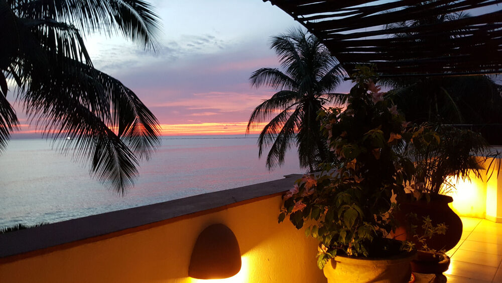 Vente Appartement BEAU DUPLEX AVEC VUE IMPRENABLE SUR L'OCEAN EN RÉSIDENCE PIEDS DANS L'EAU à Saly Saly (Senegal)