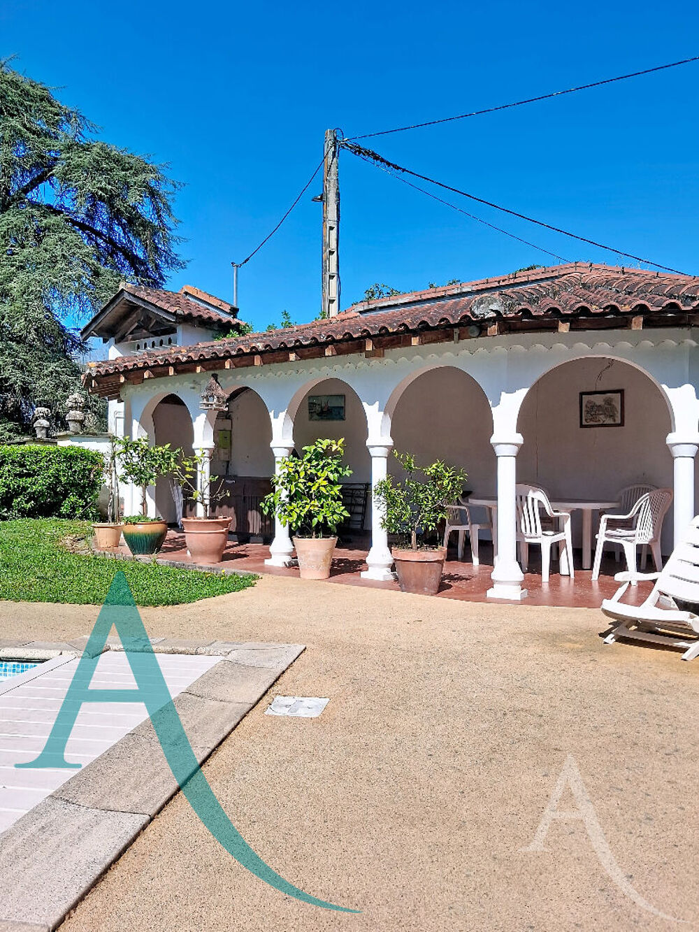 Maison 7 pièces 207 m² · à Carbonne · 207 m² · 366 000 €