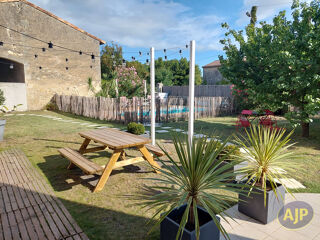  Villa � vendre 12 pi�ces 323 m�