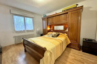  Immeuble à vendre 8 pièces 400 m²