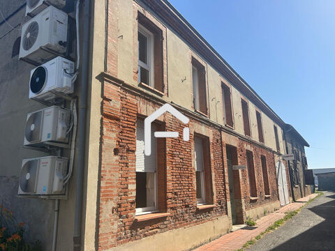   À VENDRE / Ensemble immobilier de plus de 450 m²  Rue de Fenouillet 