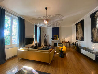  Appartement à vendre 8 pièces 272 m²