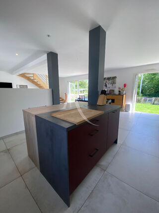  Maison � vendre 4 pi�ces 130 m�