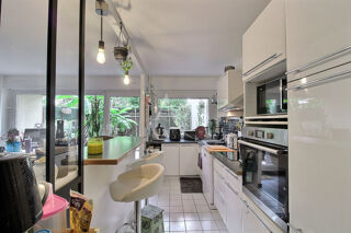 Vente Appartement ÉLANCOURT La Villedieu : 3 pièces traversant de 65 m² en rez-de-jardin, avec deux jardins et terrasses Elancourt