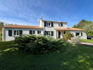  Maison  vendre 6 pices 184 m