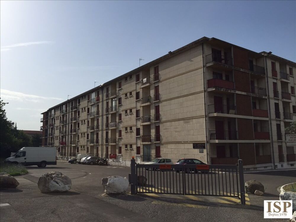 Location Parking/Garage GARAGE AIX EN PROVENCE - 14 m2 Aix en provence